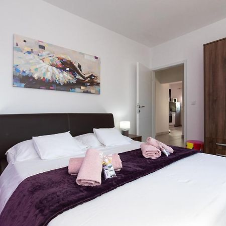 Apartment Marija Кърк Екстериор снимка
